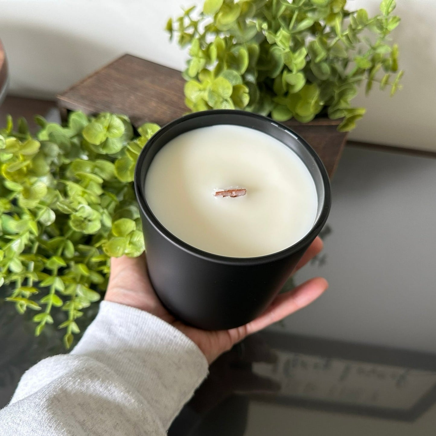 Black No Label Candle | Luxury 16 oz. Coconut Soy Wax Candle